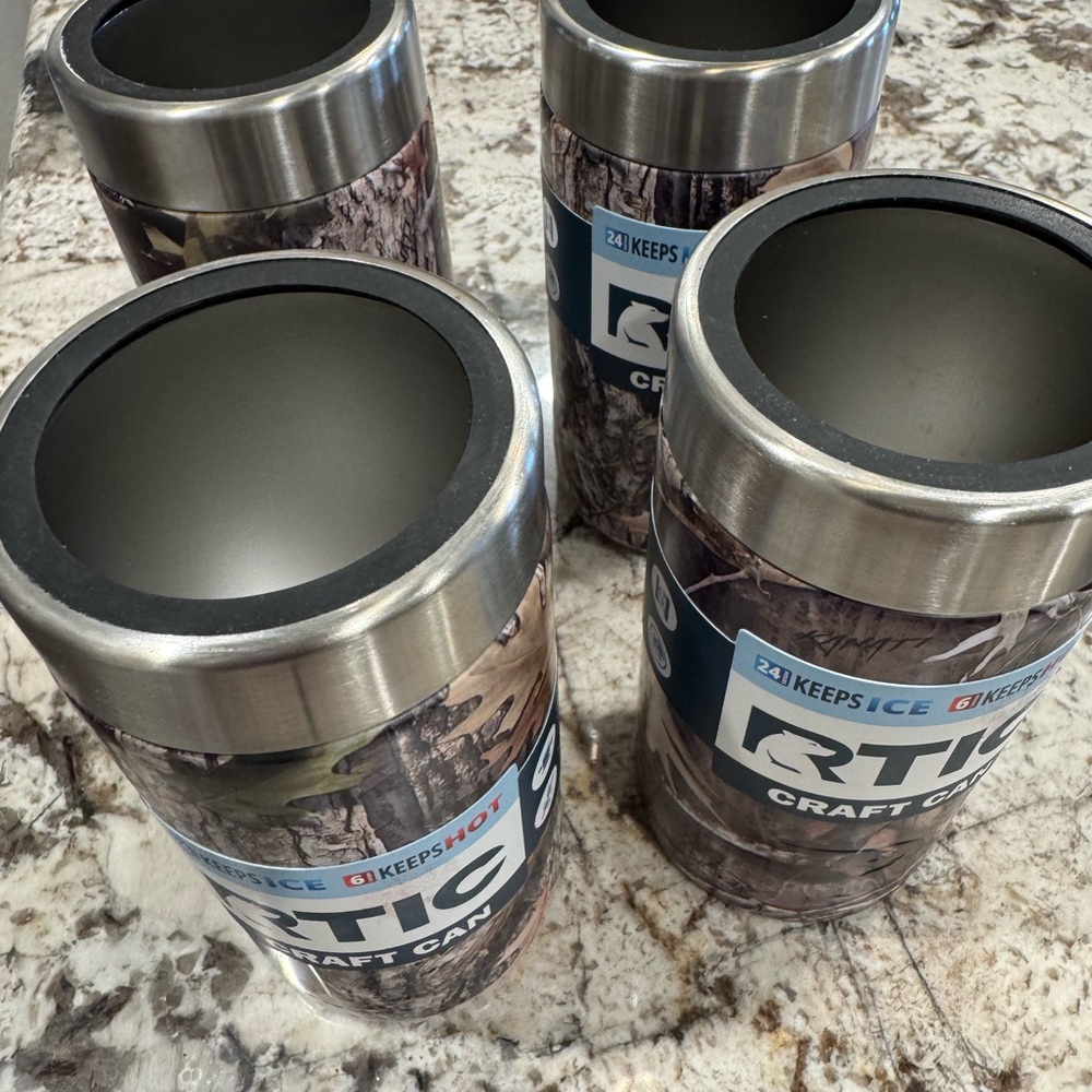 Camouflage Craft Can Cooler - Picture 6 of 7